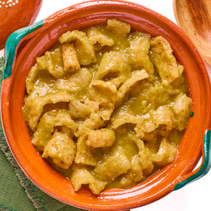 Chicharrón en salsa verde o roja